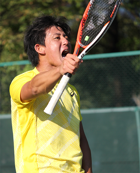大学テニス